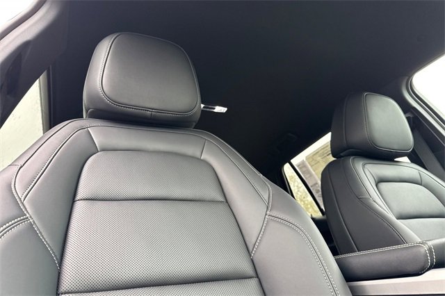 New 2026 GMC Terrain Elevation w/ Elevation Premium Package image 19