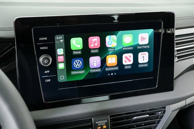 Used 2025 Volkswagen Jetta S image 15