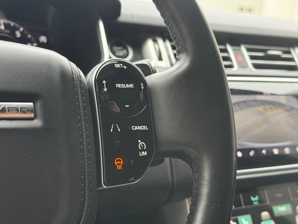 Used 2019 Land Rover Range Rover HSE image 16