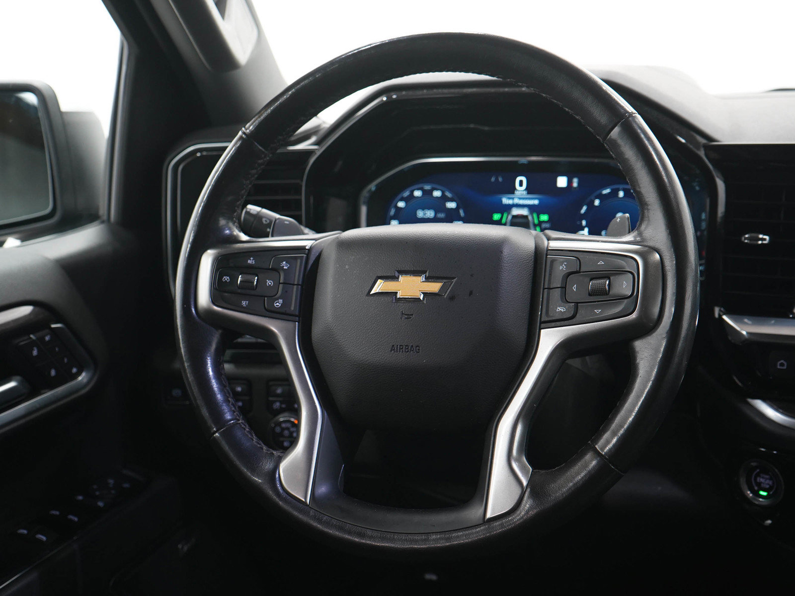 Used 2022 Chevrolet Silverado 1500 LTZ AWD/4WD image 18