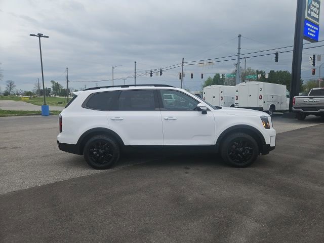 Used 2025 Kia Telluride AWD image 5