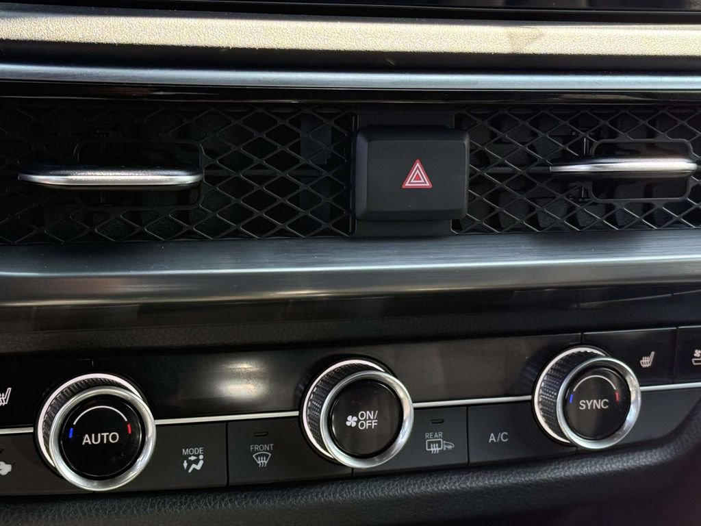 Used 2025 Acura ADX A-Spec image 21