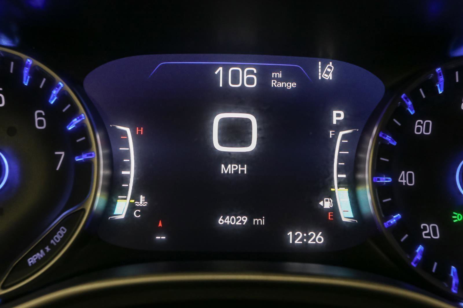 Used 2024 Chrysler Pacifica Touring-L image 34