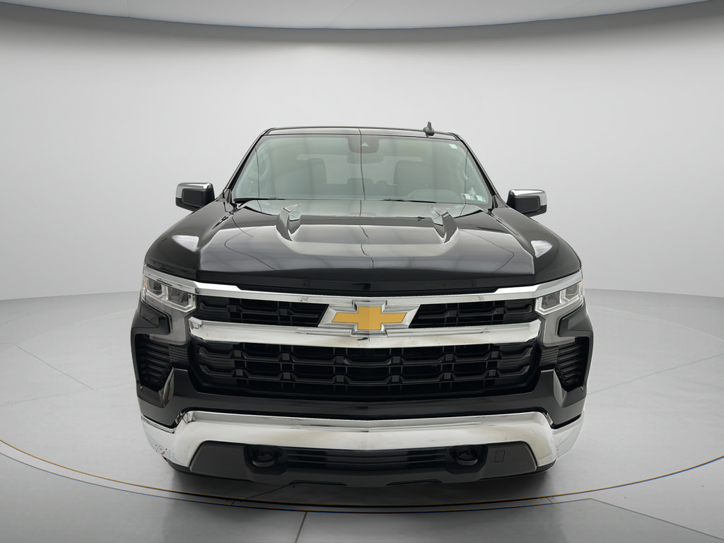 Used 2024 Chevrolet Silverado 1500 LT AWD/4WD image 2