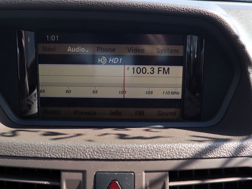 Used 2010 Mercedes-Benz E 350 Coupe image 17