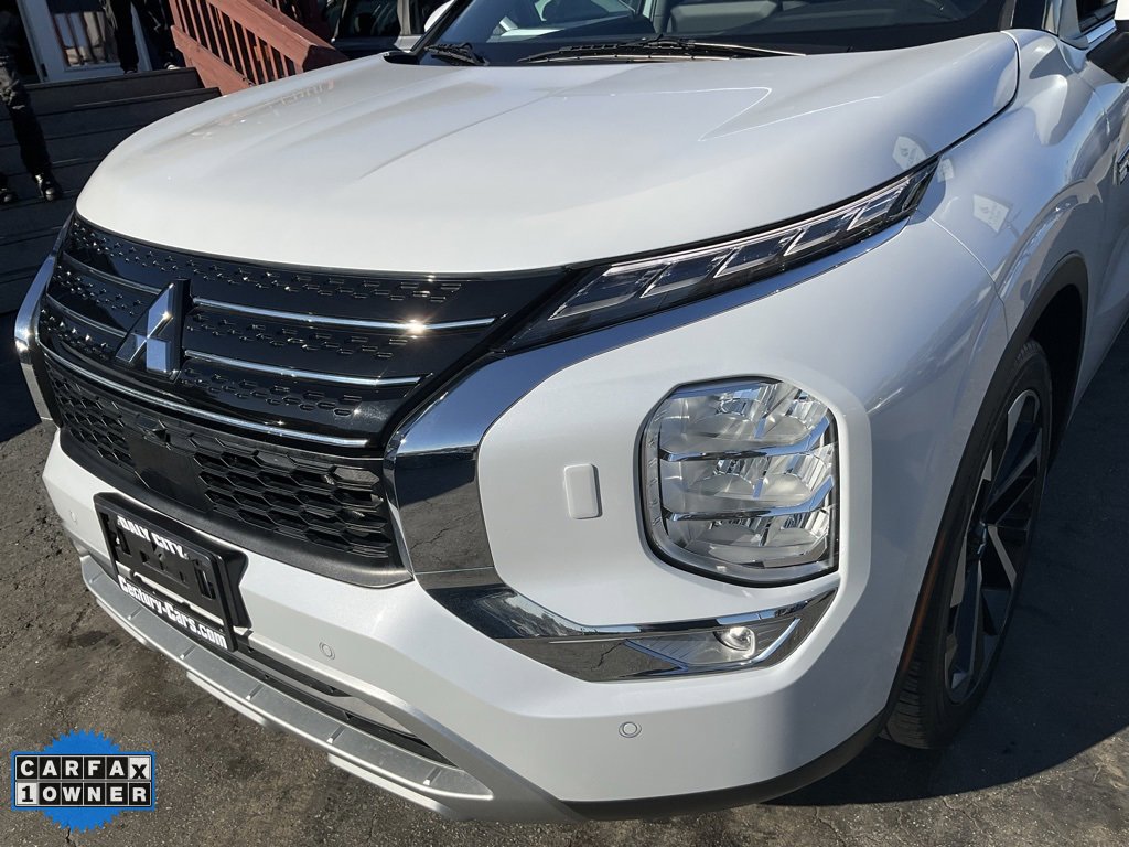 Used 2023 Mitsubishi Outlander SE image 93