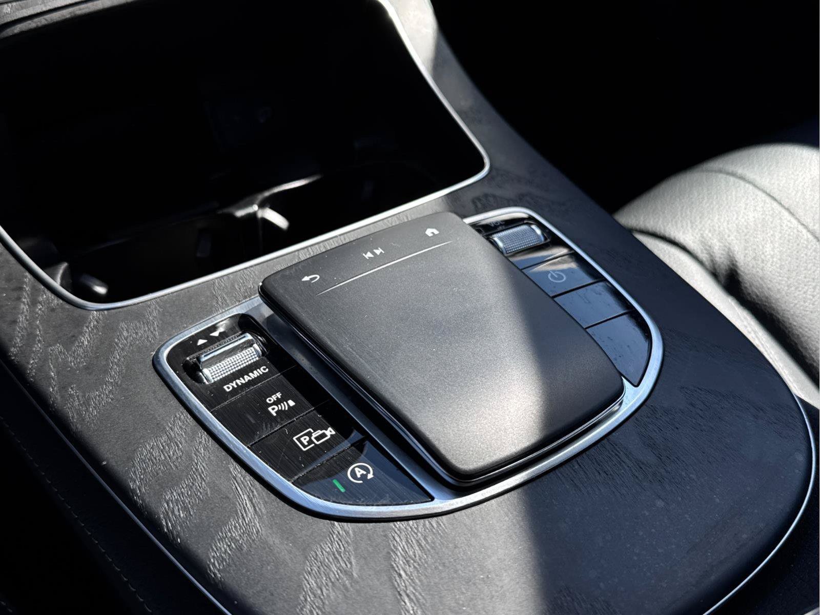 Used 2022 Mercedes-Benz E 350 4MATIC Sedan w/ AMG Line Exterior image 12