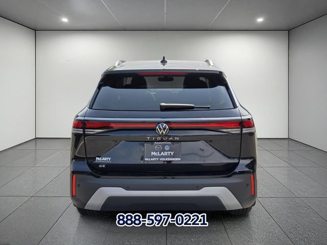 New 2026 Volkswagen Tiguan SE FWD image 4