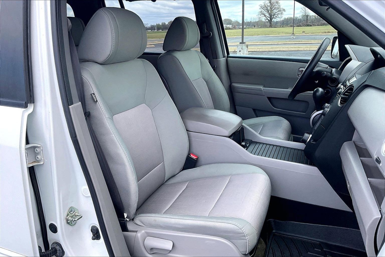 Used 2015 Honda Pilot SE image 8