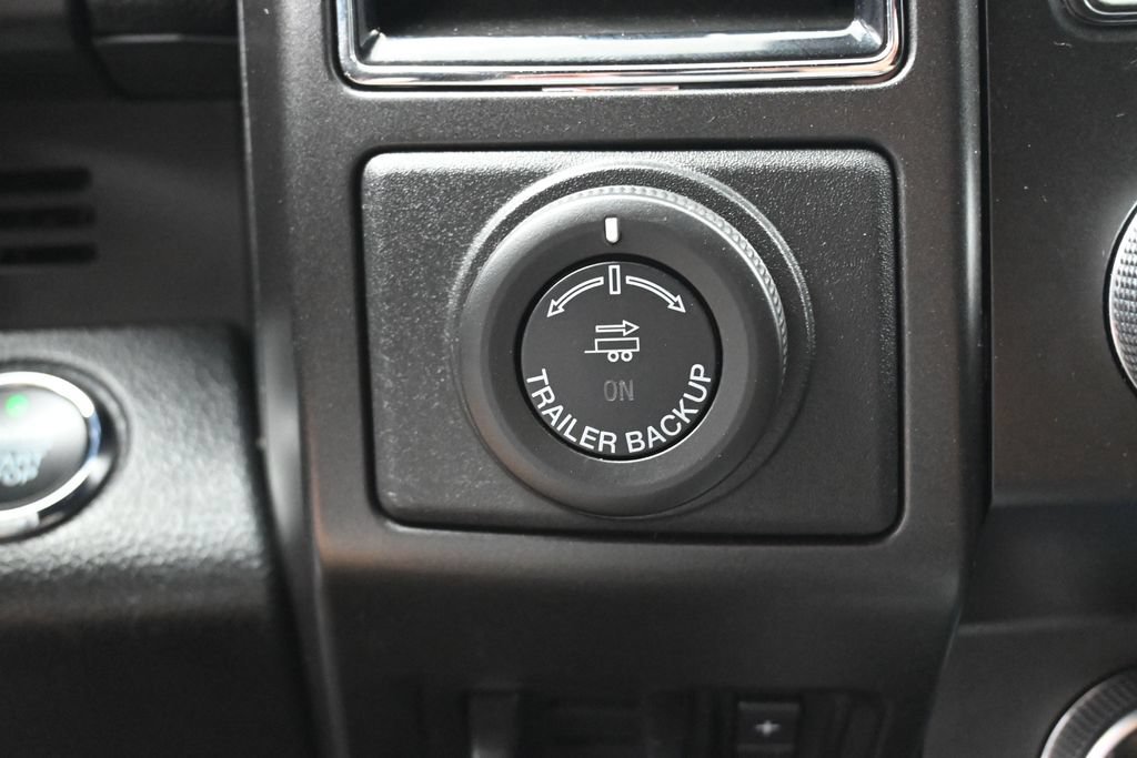 Used 2020 Ford Expedition Limited w/ Equipment Group 303A AWD/4WD image 27