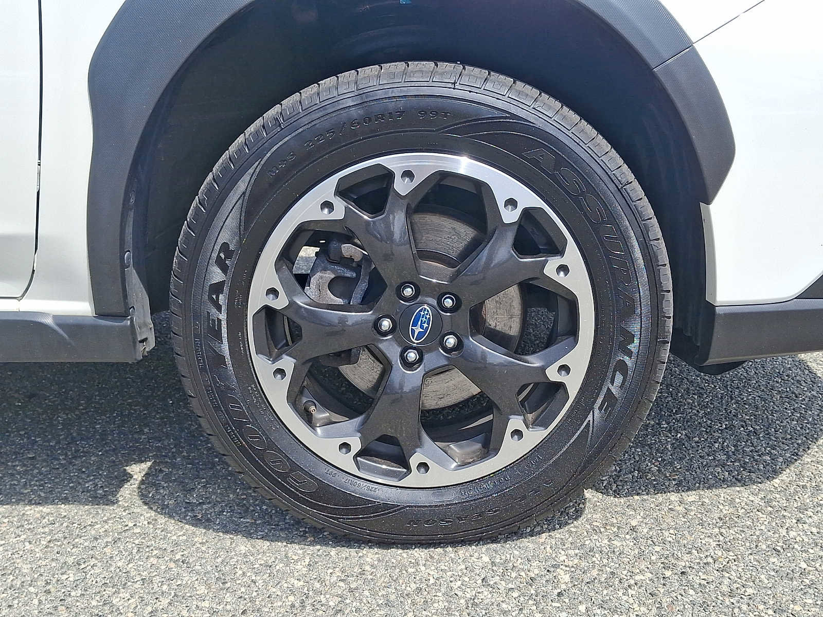 Used 2023 Subaru Crosstrek 2.0i AWD/4WD image 8