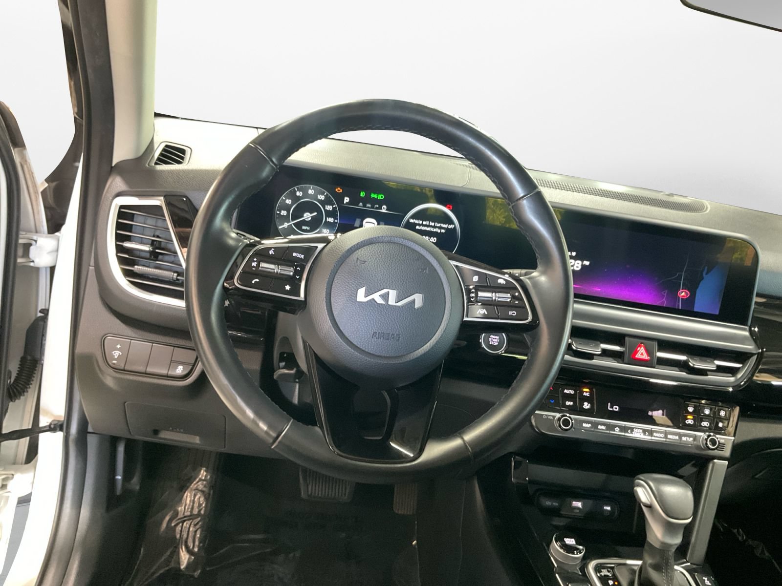 Used 2024 Kia Seltos X-Line AWD/4WD image 14