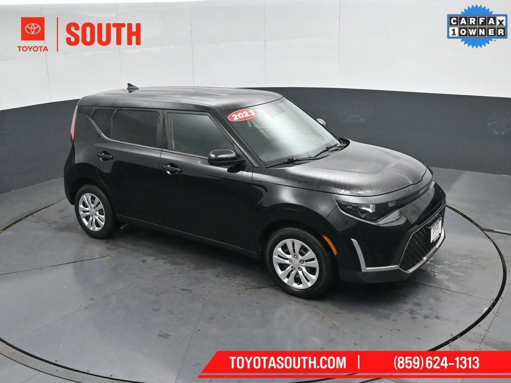 Used 2023 Kia Soul LX image 44