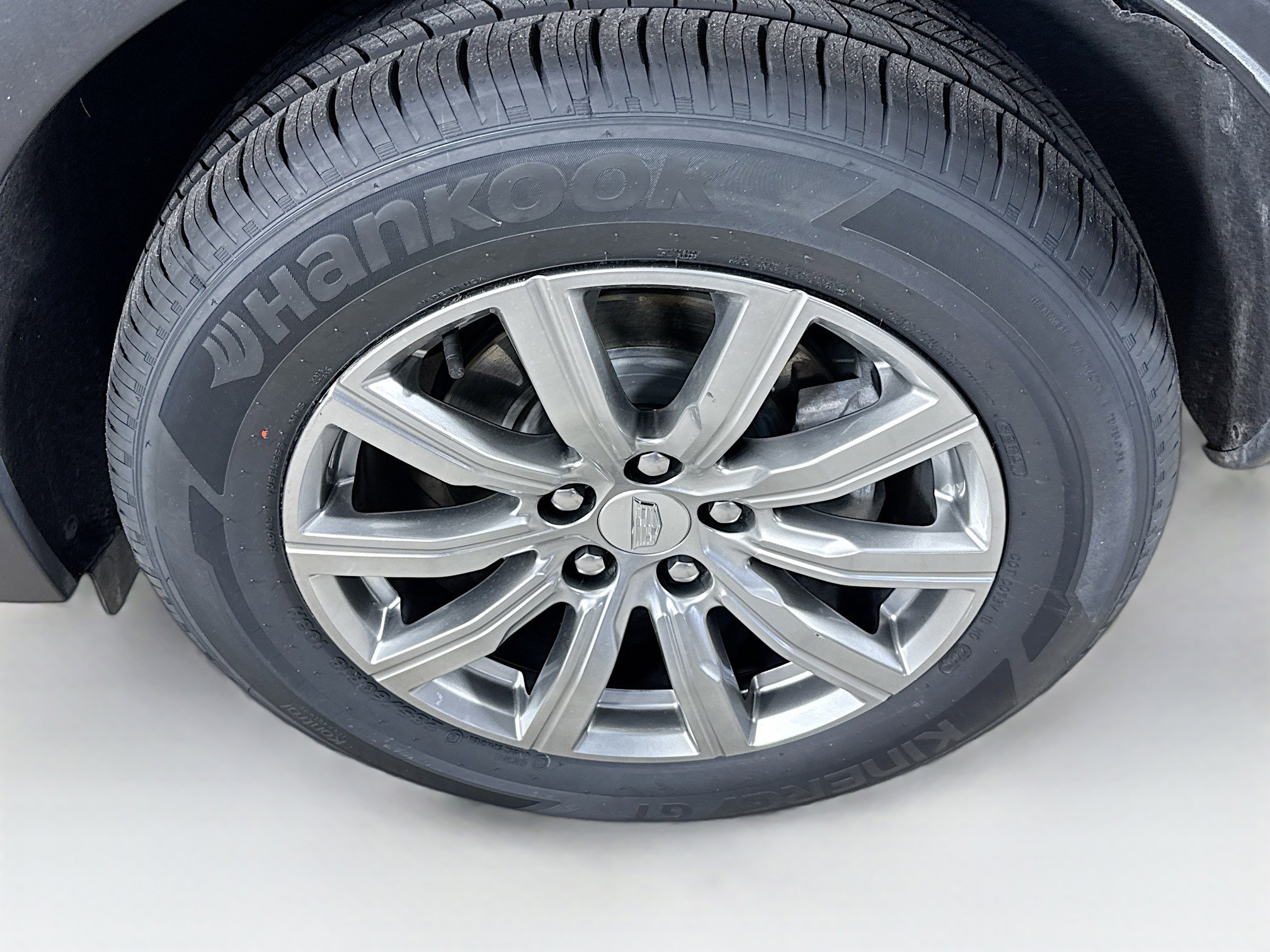 Used 2023 Cadillac XT4 Premium Luxury image 35