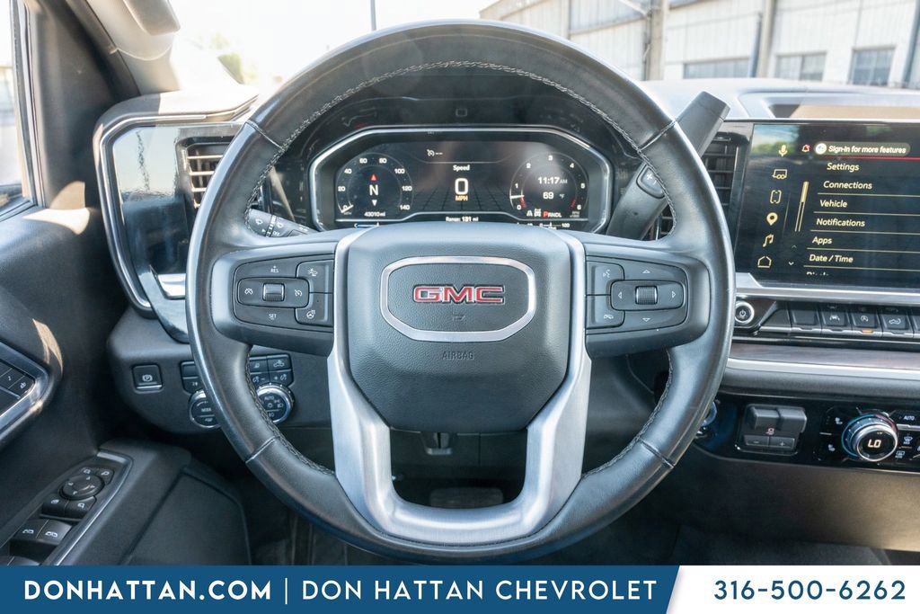 Used 2025 GMC Sierra 1500 SLT AWD/4WD image 6
