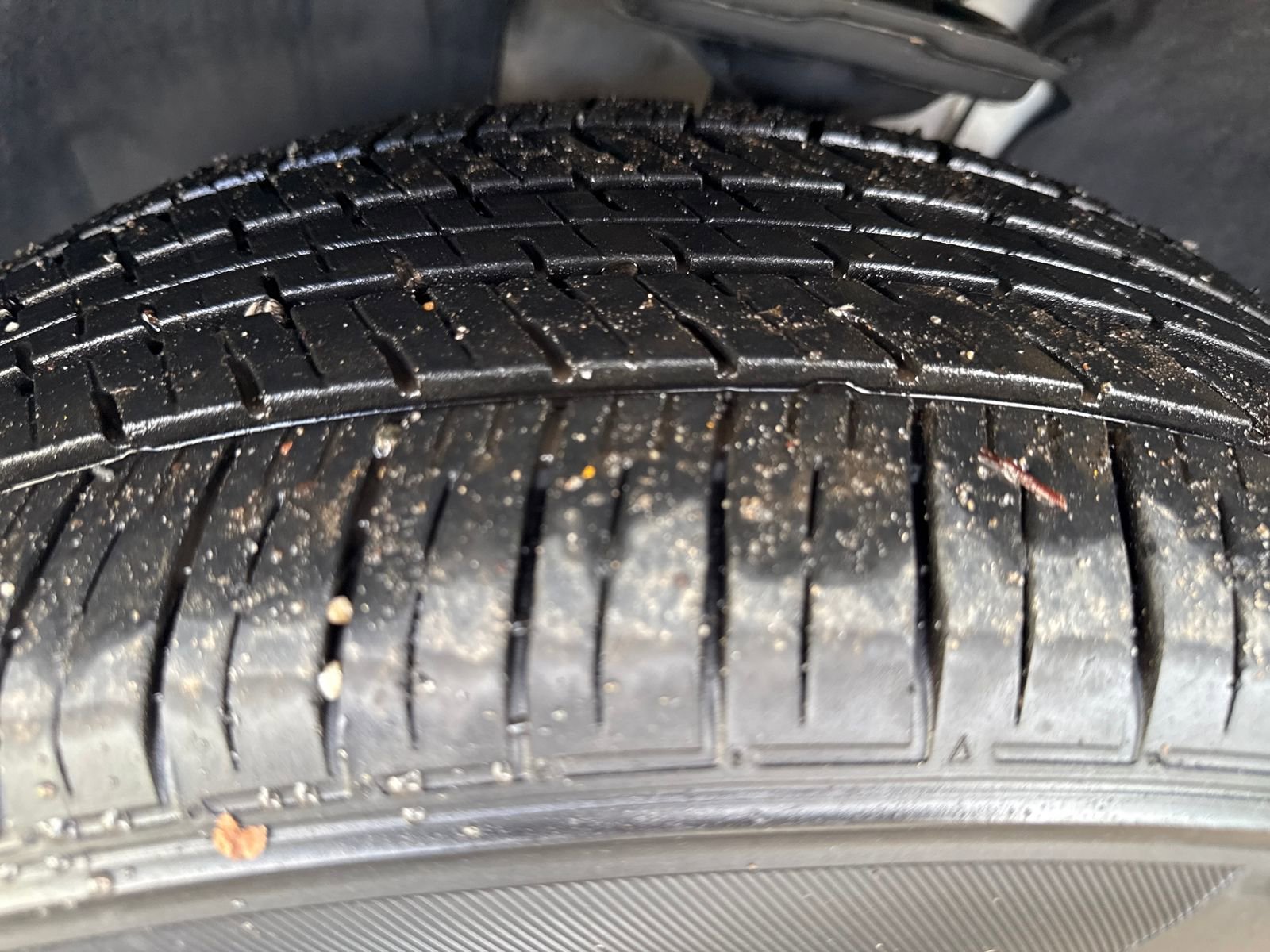 Used 2024 Volkswagen Tiguan SE image 28