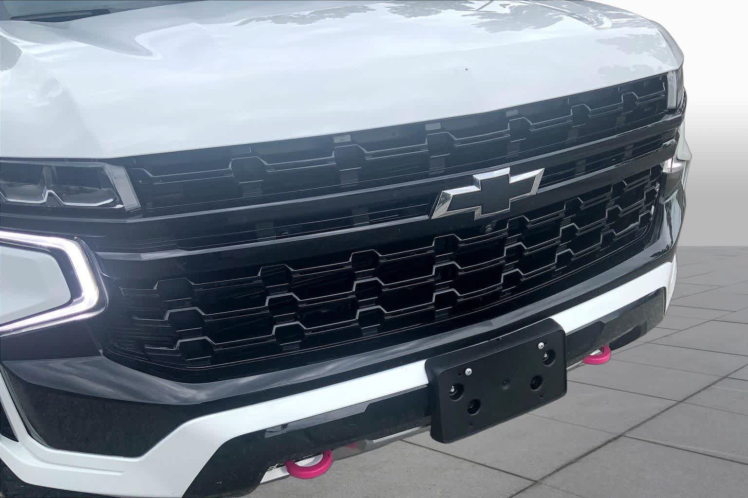 Used 2023 Chevrolet Tahoe Z71 w/ Luxury Package AWD/4WD image 30
