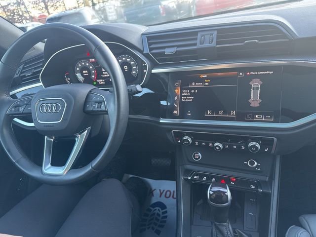 Used 2024 Audi Q3 2.0T Premium Plus image 11