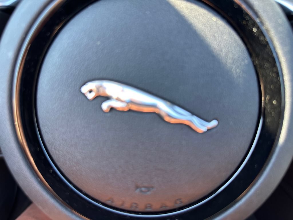 Used 2024 Jaguar F-TYPE R-Dynamic RWD image 33