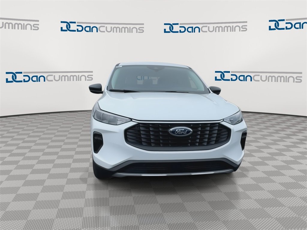 New 2026 Ford Escape Active w/ Cold Weather Package image 3