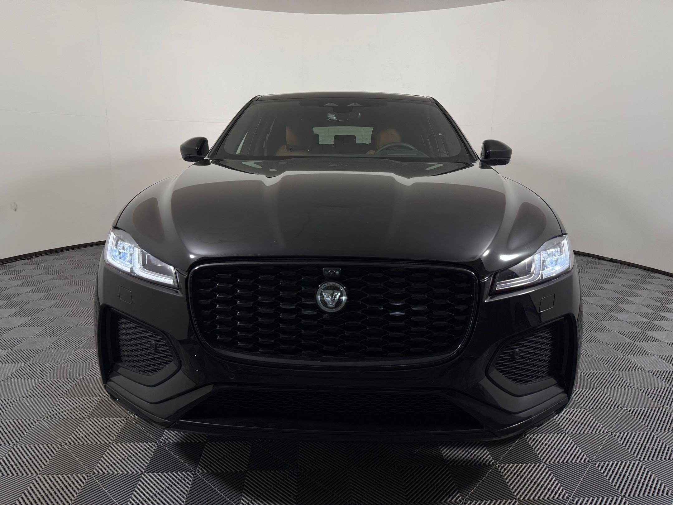 New 2026 Jaguar F-PACE R-Dynamic S AWD/4WD image 6