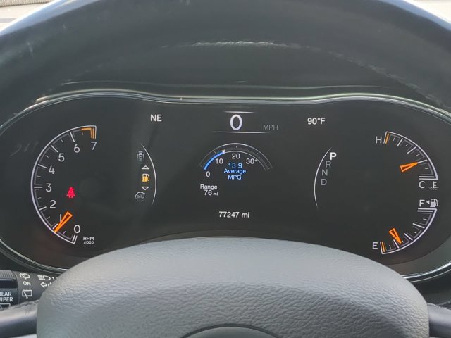 Used 2022 Jeep Grand Cherokee Laredo X RWD image 32