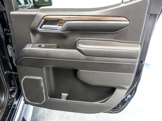 Used 2023 Chevrolet Silverado 1500 LT AWD/4WD image 28