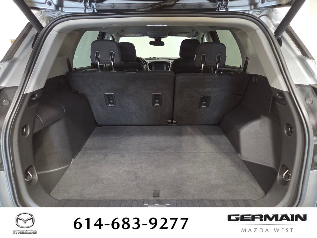 Used 2020 GMC Terrain SLE w/ Driver Convenience Package FWD image 23