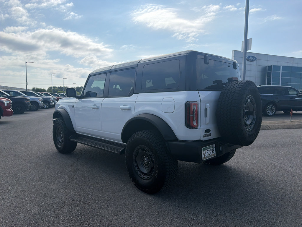 Used 2025 Ford Bronco Outer Banks w/ Sasquatch Package AWD/4WD image 7