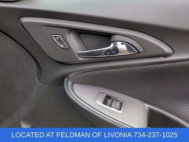 Used 2020 Chevrolet Malibu LT FWD image 34