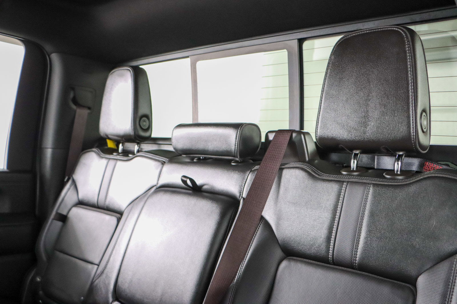 Used 2023 Chevrolet Silverado 2500 High Country image 28