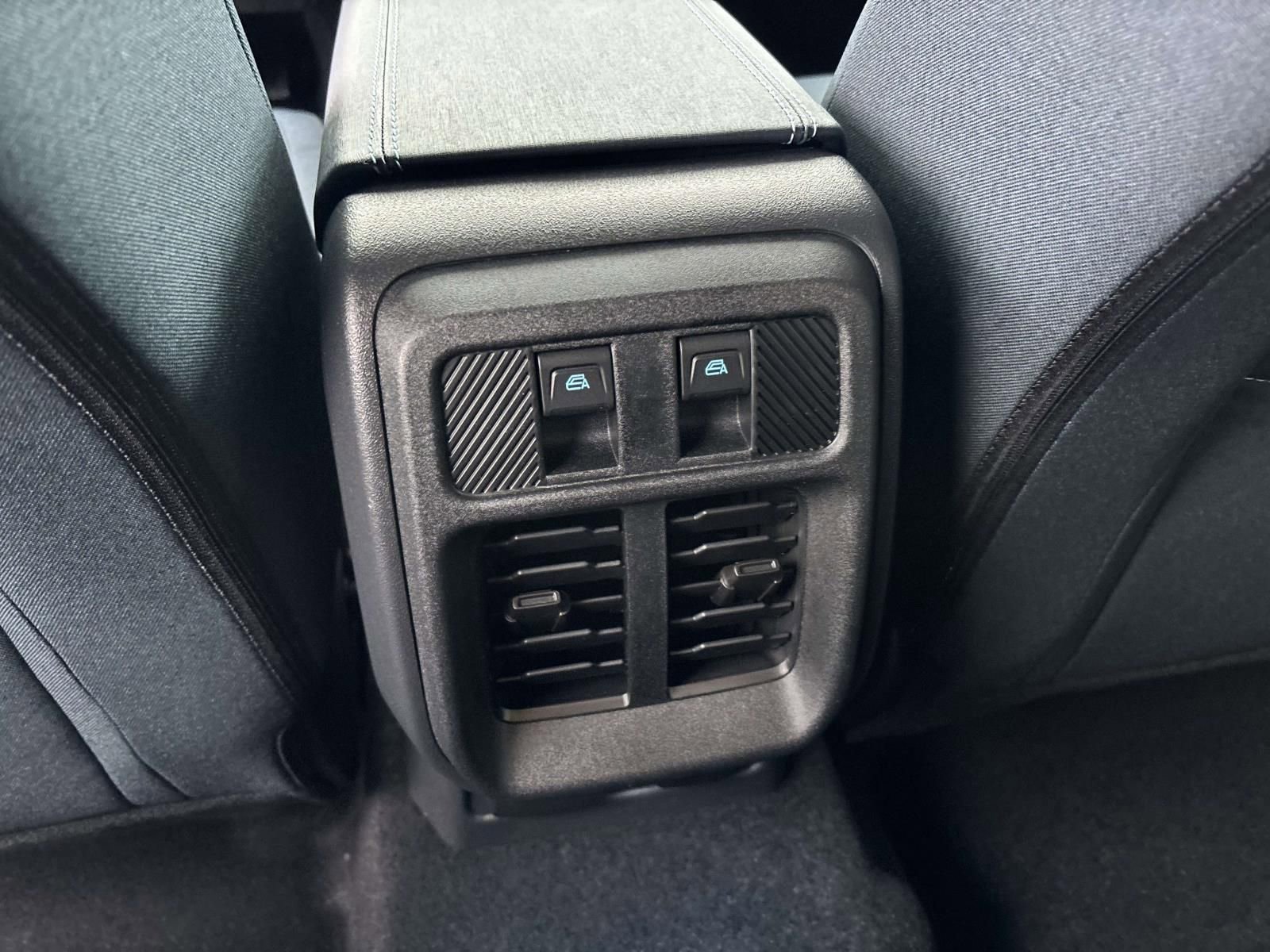 New 2025 Ford Bronco Heritage Edition image 31