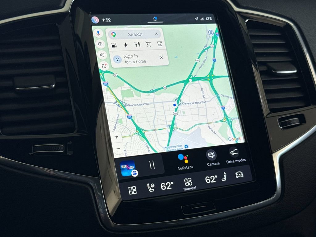 Certified 2023 Volvo XC90 T8 Ultimate AWD/4WD image 19