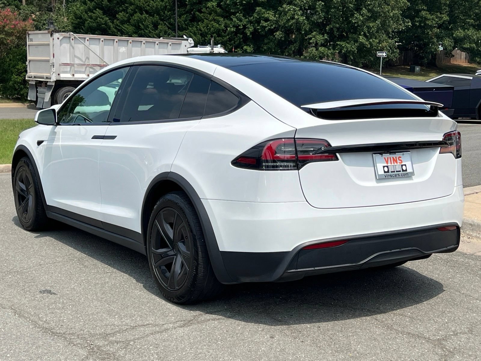 Used 2026 Tesla Model X AWD/4WD image 18