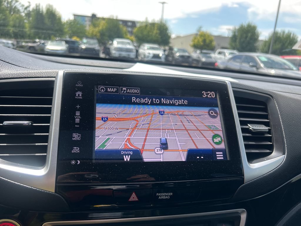 Used 2018 Honda Pilot Elite image 22