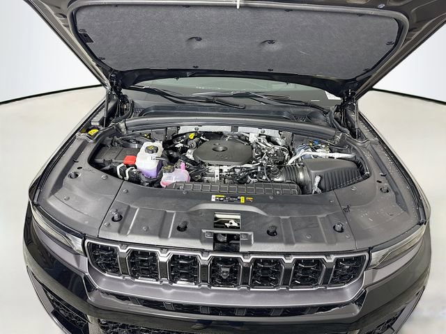 New 2026 Jeep Grand Cherokee L Summit image 31