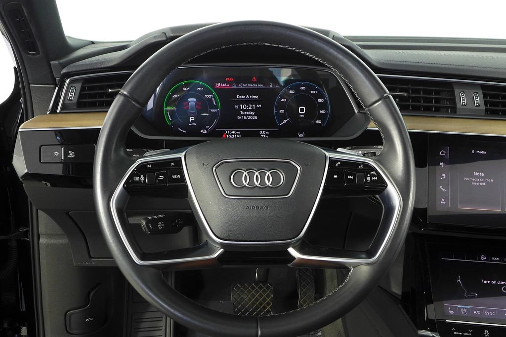 Used 2024 Audi Q8 e-tron Premium Plus w/ Premium Plus Package AWD/4WD image 27