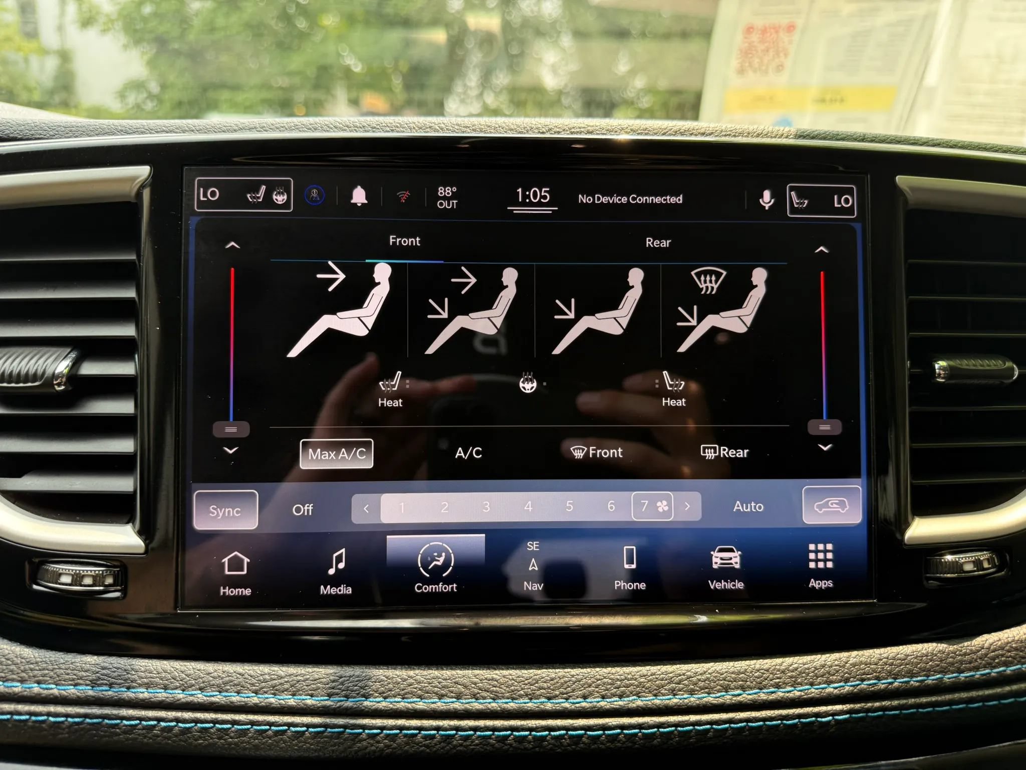 Used 2021 Chrysler Pacifica Touring-L FWD image 20