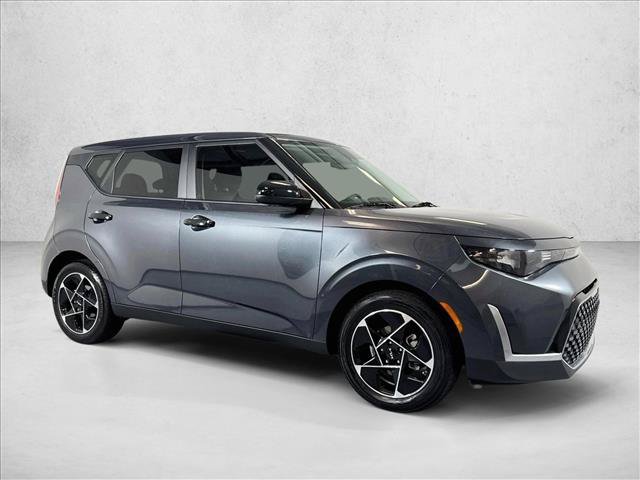 Used 2023 Kia Soul EX FWD image 7