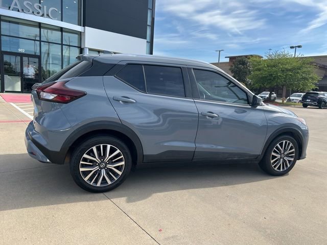 Used 2021 Nissan Kicks SV FWD image 14