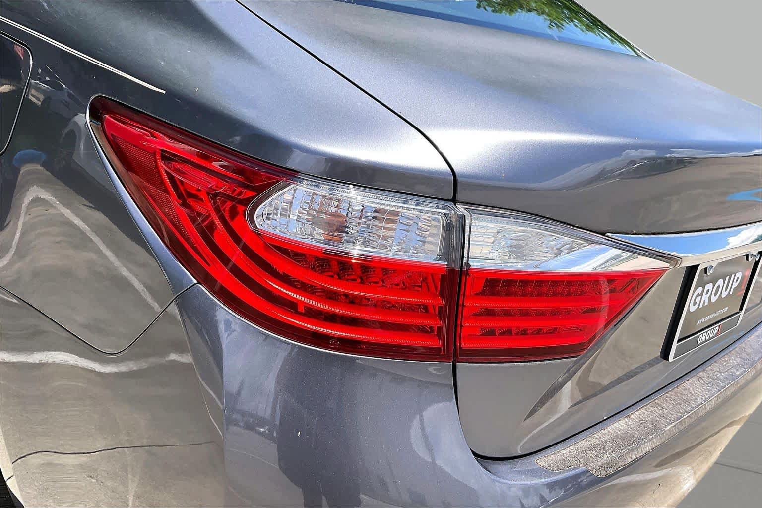 Used 2014 Lexus ES 350 w/ Premium Package FWD image 26