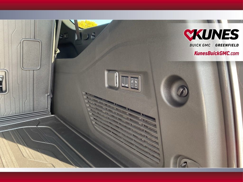 New 2026 GMC Yukon XL Elevation w/ Elevation Premium Package image 46