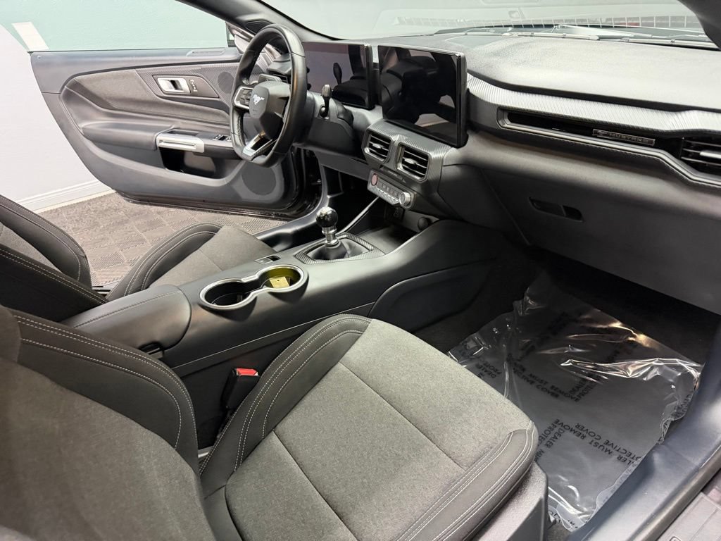 Used 2024 Ford Mustang GT RWD image 43