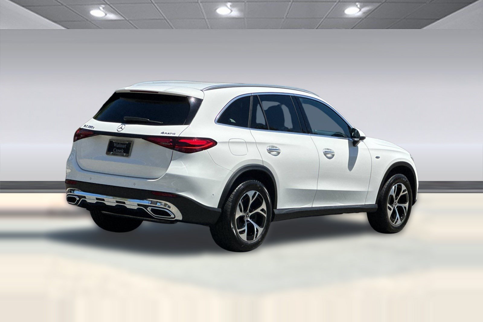 New 2025 Mercedes-Benz GLC 350e 4MATIC image 8