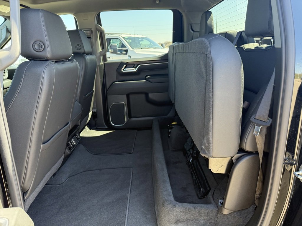 Used 2025 GMC Sierra 1500 SLT image 55