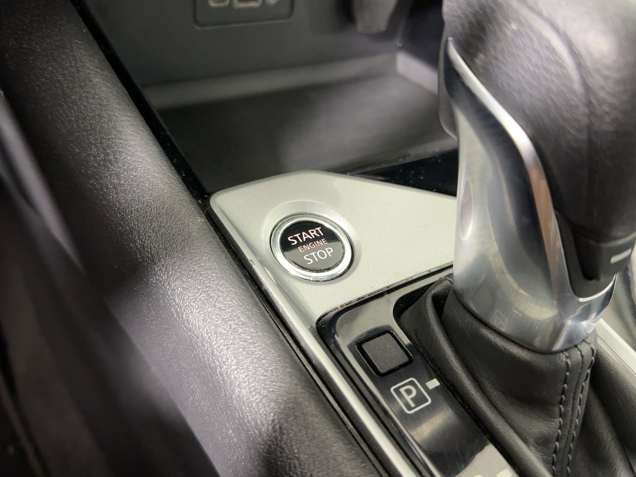 Used 2024 Nissan Altima 2.5 SV image 25