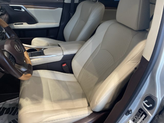 Used 2020 Lexus RX 450h AWD w/ Premium Package image 17