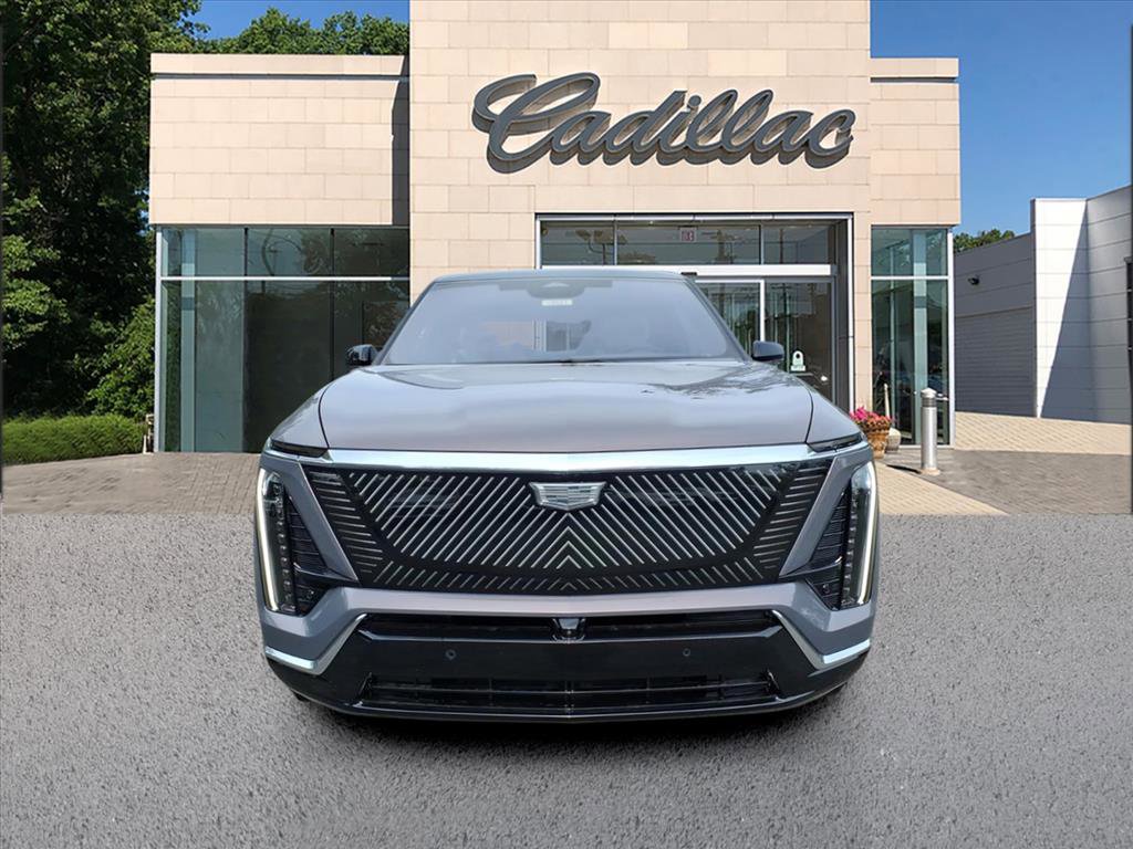 New 2026 Cadillac Vistiq Luxury w/ LPO, Floor Liner Package image 8