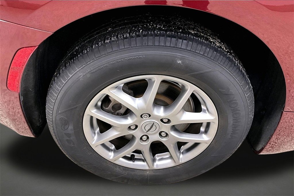 Used 2021 Chrysler Pacifica Touring image 32