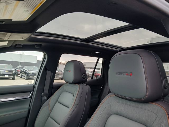 New 2026 GMC Terrain AT4 w/ Convenience Package III AWD/4WD image 37